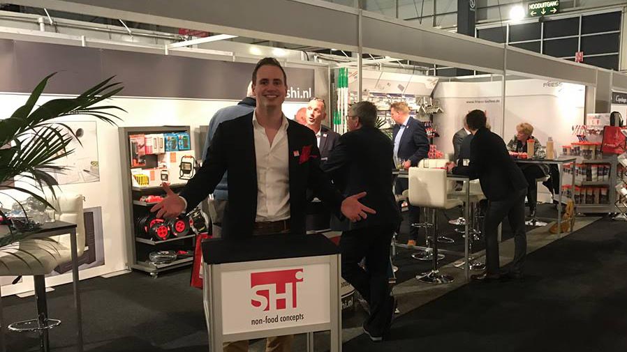 Robin Matrix beursgoochelen — publieksmagneet op beurs